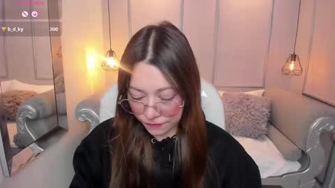 Snapshot of lanna18_ chatting on October 8, 12:11 pm Lanna online show from October 8, 12:11 pm
