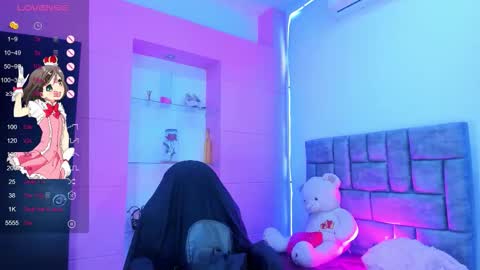 lanna1_ online show from October 19, 2:11 pm