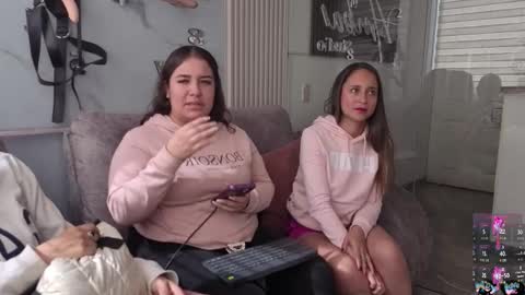 lanna_as online show from December 16, 2:23 pm