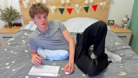 Fandi online show from February 6, 1:21 pm