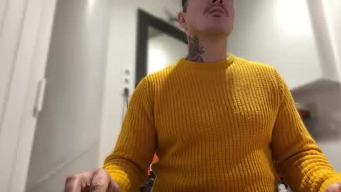 Snapshot of lanzarote6 chatting on January 3, 12:18 pm BDSM online show from January 3, 12:18 pm