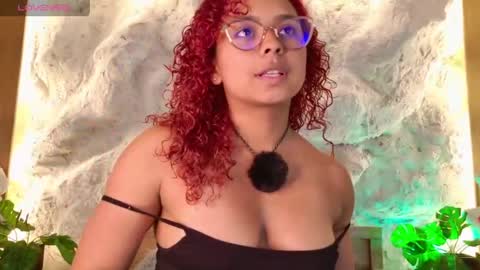 lara_curly online show from April 7, 11:12 am