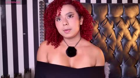 lara_curly online show from March 27, 10:49 am