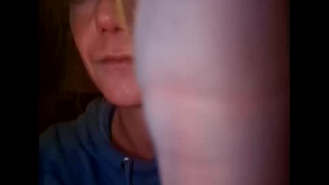 Snapshot of laraa333 chatting on October 7, 11:01 pm Little online show from October 7, 11:01 pm