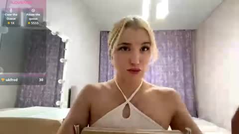 Tracy online show from April 16, 12:44 am