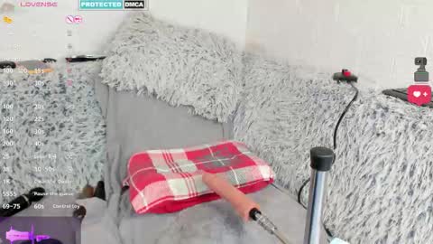 Lara online show from February 16, 11:36 pm