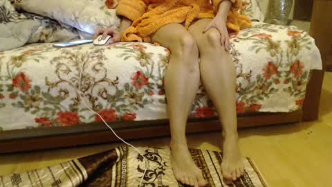 laralhotr online show from January 6, 5:06 pm