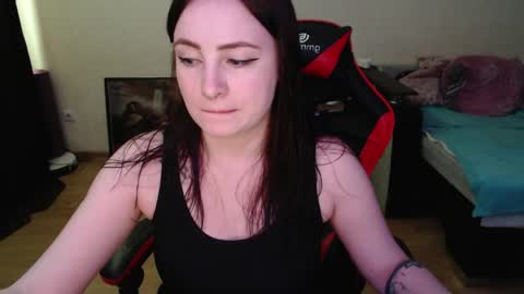 Laralianna online show from April 17, 10:28 am