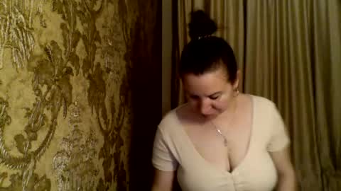 LaraSwity online show from July 28, 8:23 pm