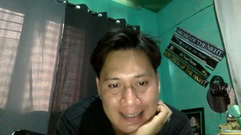 laravien19 online show from April 19, 7:20 am