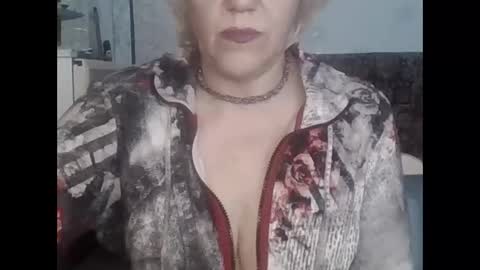 larisaq4ugo24 online show from February 25, 11:58 am