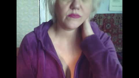 larisaq4ugo24 online show from February 25, 9:31 am