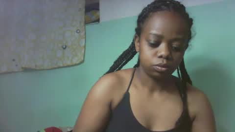 Snapshot of larissa645771 chatting on September 20, 5:21 am larissa645771 online show from September 20, 5:21 am