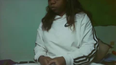 larissa645771 online show from March 13, 6:38 am