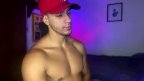 Snapshot of larry_jones chatting on February 23, 2:25 pm andrew online show from February 23, 2:25 pm