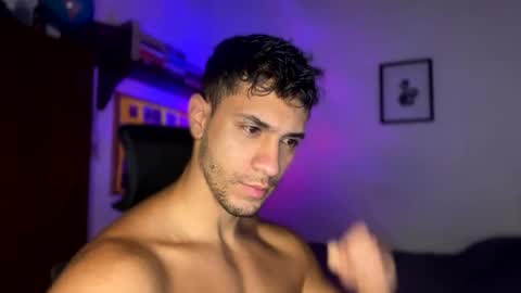 Snapshot of larry_jones chatting on March 12, 2:34 pm andrew online show from March 12, 2:34 pm