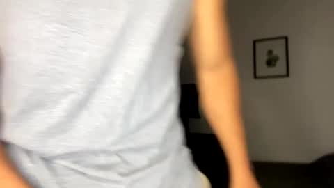 Snapshot of larry_jones chatting on February 26, 5:31 pm andrew online show from February 26, 5:31 pm