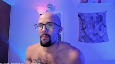 larry_stewart online show from May 29, 2:42 am