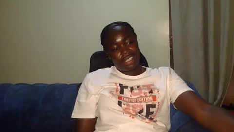 larvy12 online show from January 14, 12:57 pm