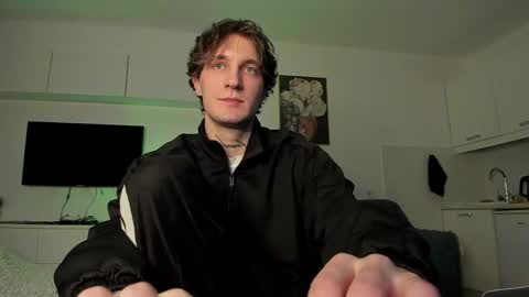 acie online show from February 24, 3:02 am