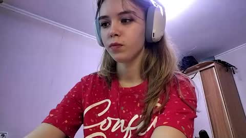 Linet online show from April 14, 8:17 am