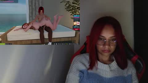 Snapshot of latina_french chatting on October 19, 12:48 am leidy online show from October 19, 12:48 am