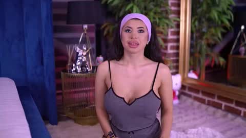 Latina online show from January 16, 7:01 pm