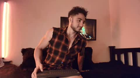 LatinBoyVIP  Colombian online show from May 7, 1:07 pm
