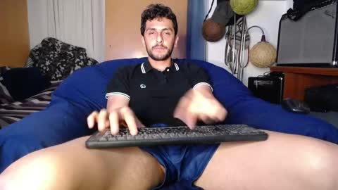 Juanito online show from November 29, 3:47 am