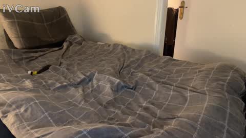 latinkinkypig online show from February 17, 10:27 pm