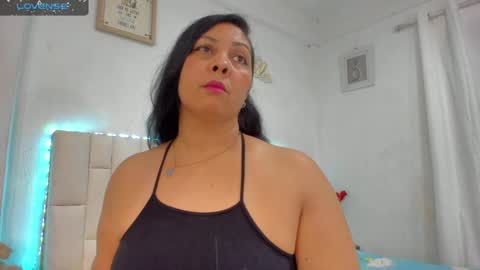 Snapshot of latinlove_sexygirls chatting on September 10, 2:34 am Vanessa online show from September 10, 2:34 am
