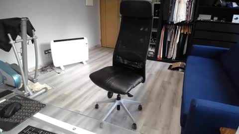 sam online show from November 10, 4:10 pm