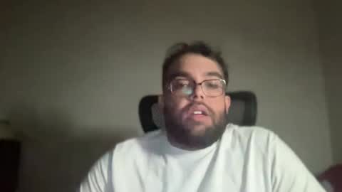 call me papi -- follow my twitter latinoc30 online show from December 31, 3:01 am