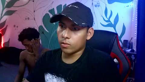 latinos2411 online show from June 3, 2:58 am