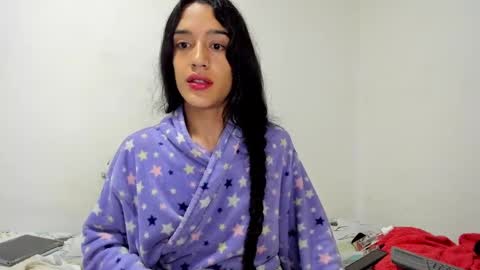 latinsecretfantasy online show from January 30, 7:29 am