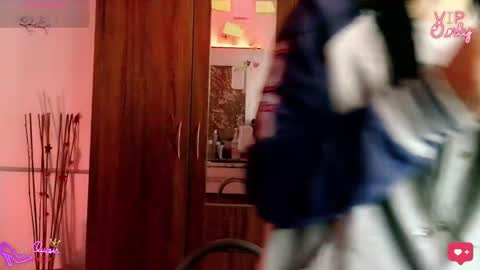 laujgray online show from January 15, 1:25 am