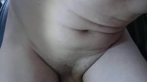 launeeee1 online show from December 17, 3:30 pm