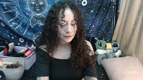 Snapshot of laura_anal_ chatting on March 3, 8:11 pm Wen online show from March 3, 8:11 pm