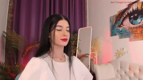 Laura online show from May 22, 9:10 pm