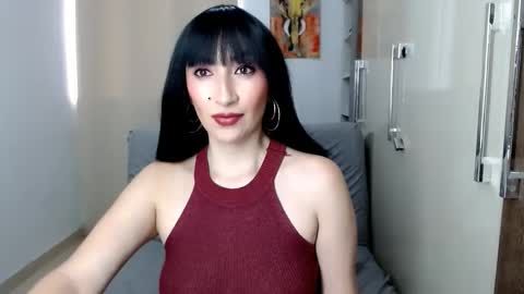Snapshot of laura_pervert_ chatting on October 19, 9:08 pm Laura online show from October 19, 9:08 pm