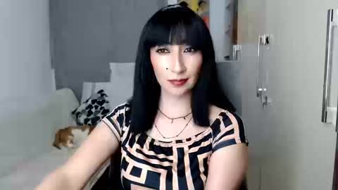 Snapshot of laura_pervert_ chatting on September 25, 12:06 am Laura online show from September 25, 12:06 am