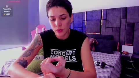 Snapshot of laura_r23 chatting on March 10, 7:07 pm Laura Rose online show from March 10, 7:07 pm