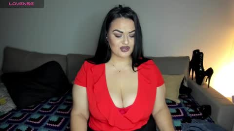 Laura online show from September 23, 5:07 pm