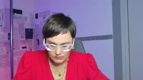 lauradavidsons online show from September 14, 10:06 am