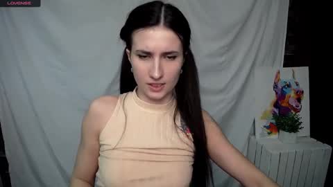 Snapshot of lauradre_ chatting on February 24, 11:43 am Laura online show from February 24, 11:43 am