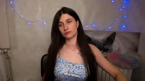 Laura online show from May 13, 8:46 am