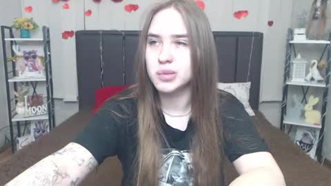 LauraHlot online show from May 14, 5:33 pm