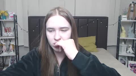 LauraHlot online show from September 15, 5:58 pm