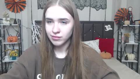 LauraHlot online show from October 20, 7:08 pm