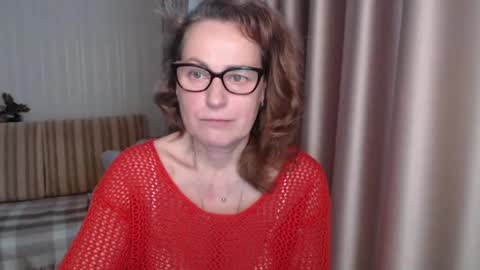 Snapshot of lauraoven1 chatting on February 2, 8:56 am Lauraoven1 online show from February 2, 8:56 am
